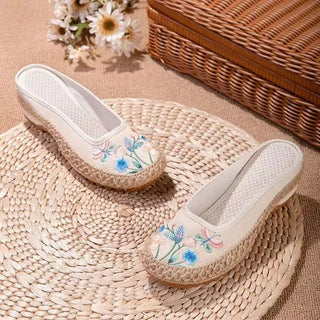 Retro Thick Soles Embroidered Slippers