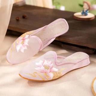 Low Heels Embroidered Slipper