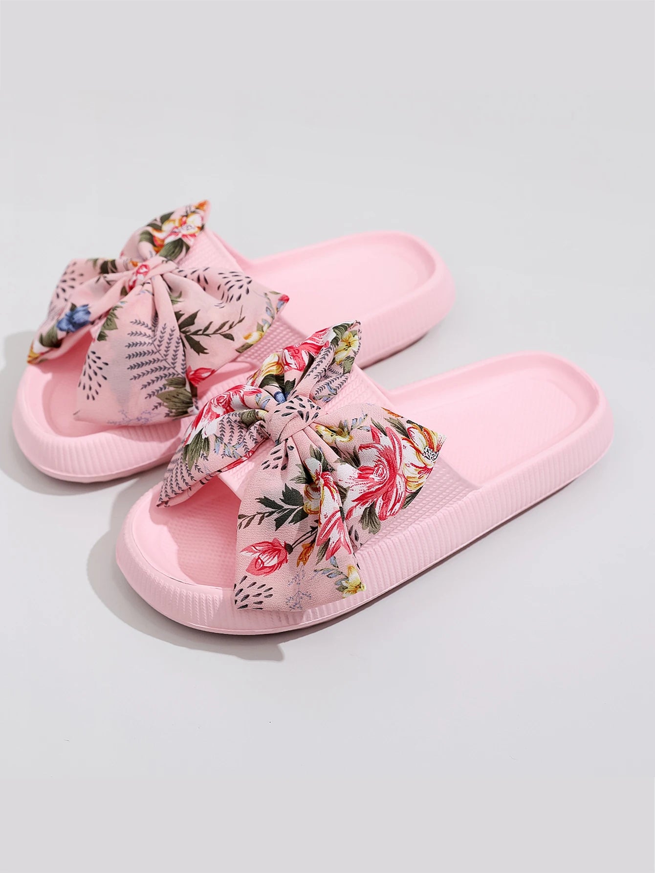 Handmade Pink Flower Bow Slippers