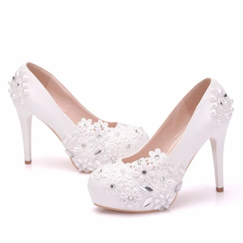 Luxury Round Toe Rhinestone Shoes