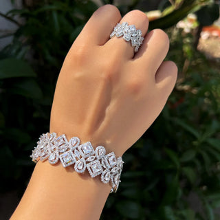 Conjunto de anillos elegantes de lujo para fiesta de noche