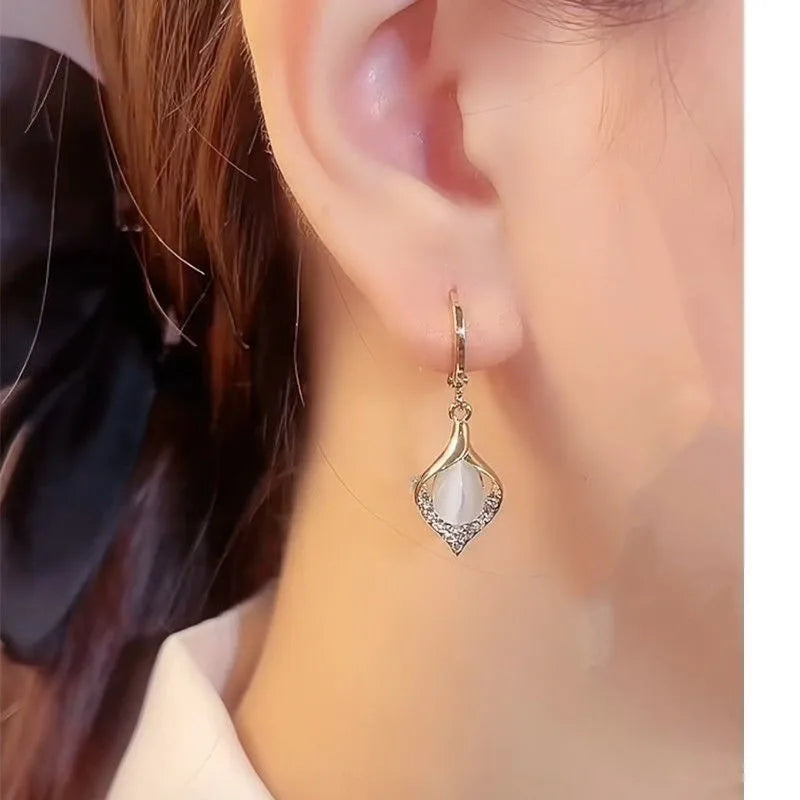 Elegant Trendy Cat Eye Stone Earrings