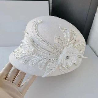 Elegante sombrero de banquete para damas de moda