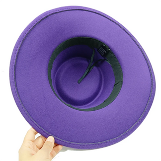 Elegante sombrero fedora con bordado floral