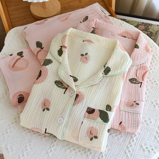 Lindo conjunto de pijamas para dormir