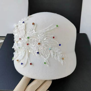 Elegante sombrero de banquete para damas de moda