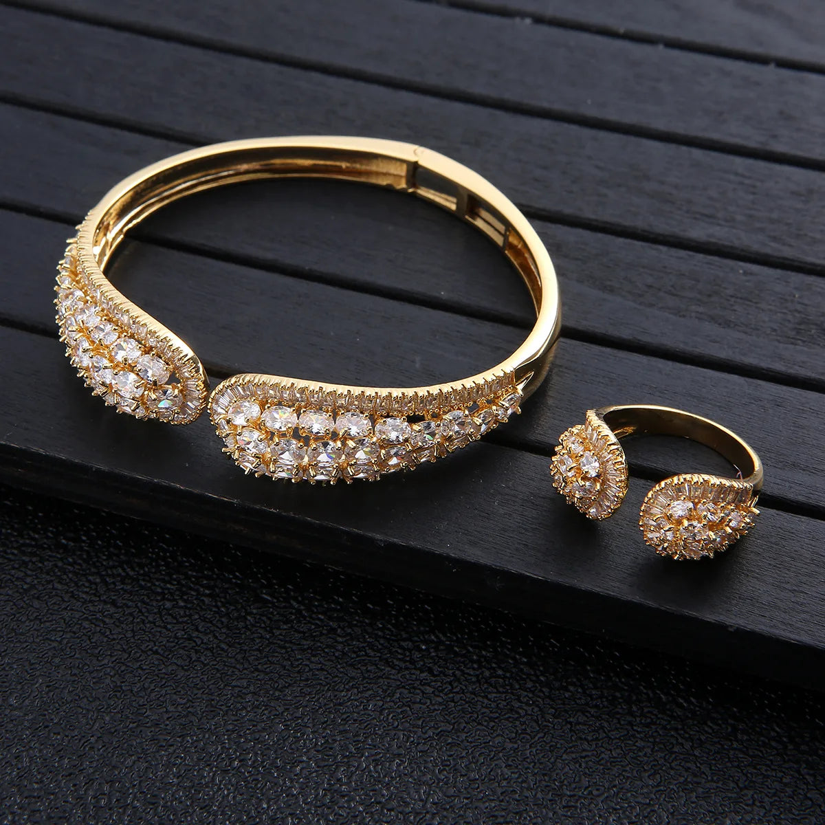 Trendy Luxury Zircon Jewelry Set