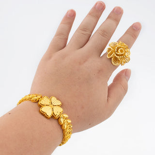 Conjunto de pulsera y brazalete con diseño de cadena de lujo